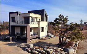 Gilson Guesthouse